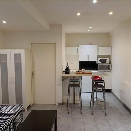 Charmant Studio A La Croix Rousse Avec Patio Λυών Εξωτερικό φωτογραφία